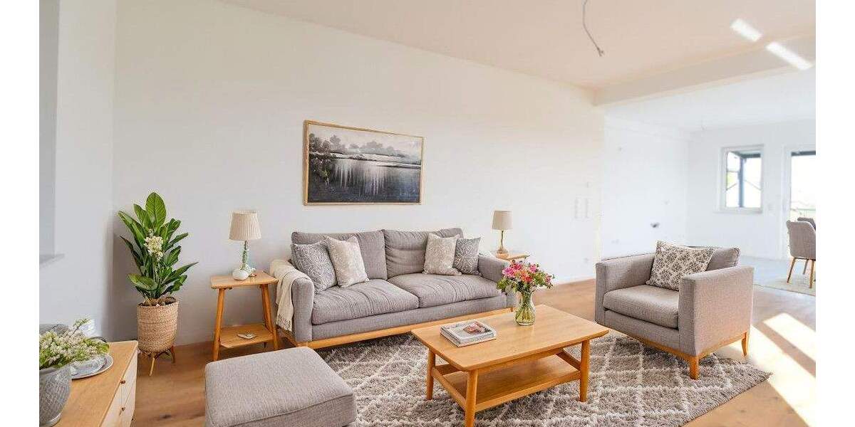 Sonnige Dachgeschoss-Wohnung mit Aufzug und großem Balkon 3 zimmer