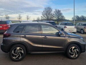 Suzuki Vitara Vollhybrid 1.5 Hybrid Allgrip AGS Comfort+G 6.000 km 29.990 &euro; Obrigheim-Asbach 74847