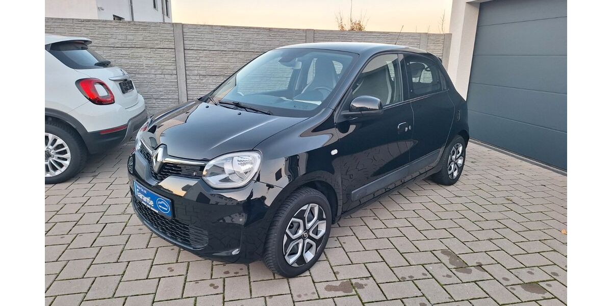Renault Twingo 74.800 km 8.290 &euro; Mannheim 68307