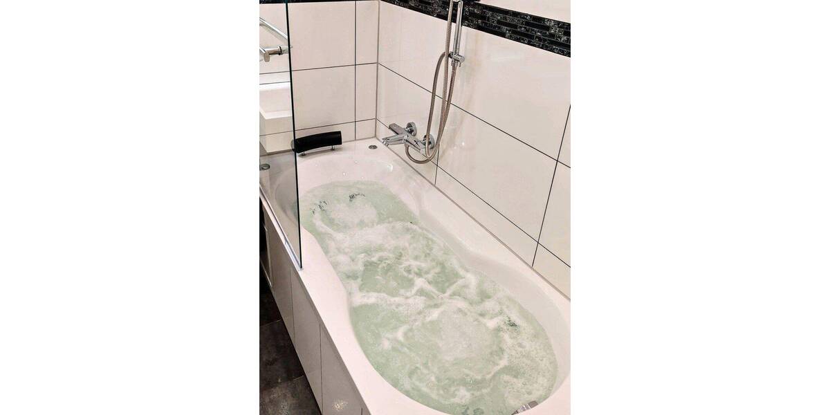 Etagenwohnung Mannheim Neckarstadt - 4 Zimmer, 82 m&sup2;, 1.035&euro; | Angebot:26885005