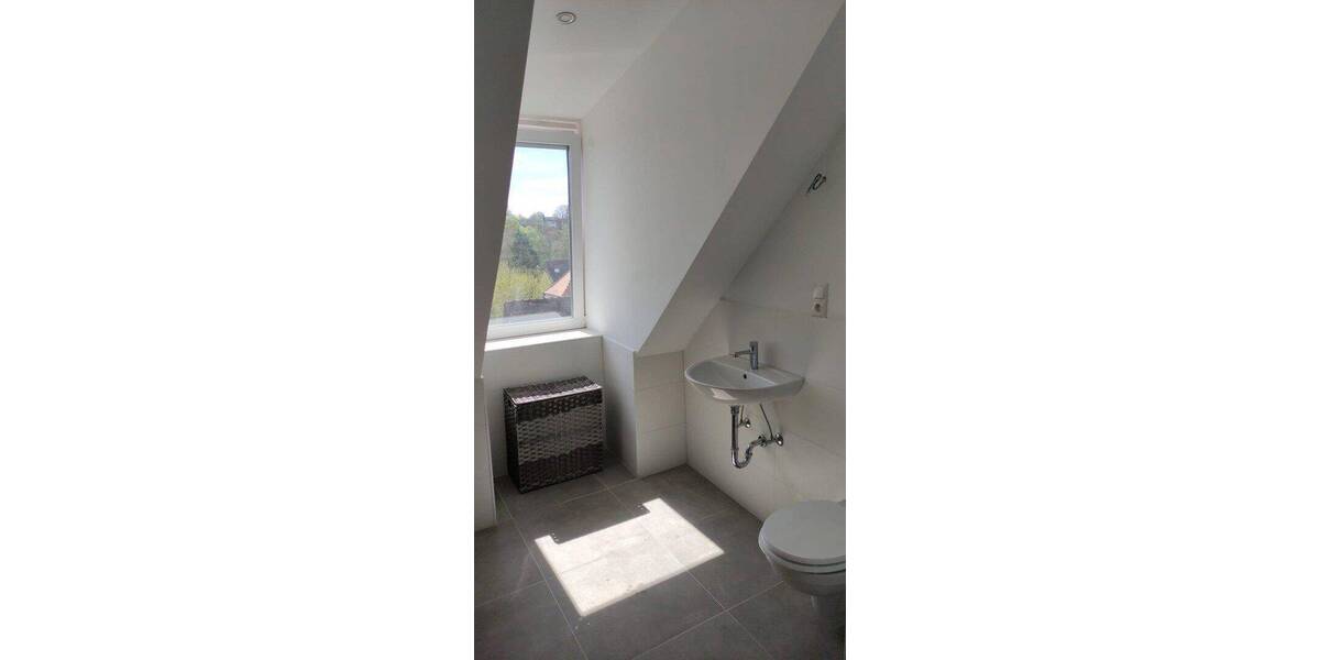 Etagenwohnung Wiesloch - 2 Zimmer, 85 m&sup2;, 1.150&euro; | Angebot:26929288
