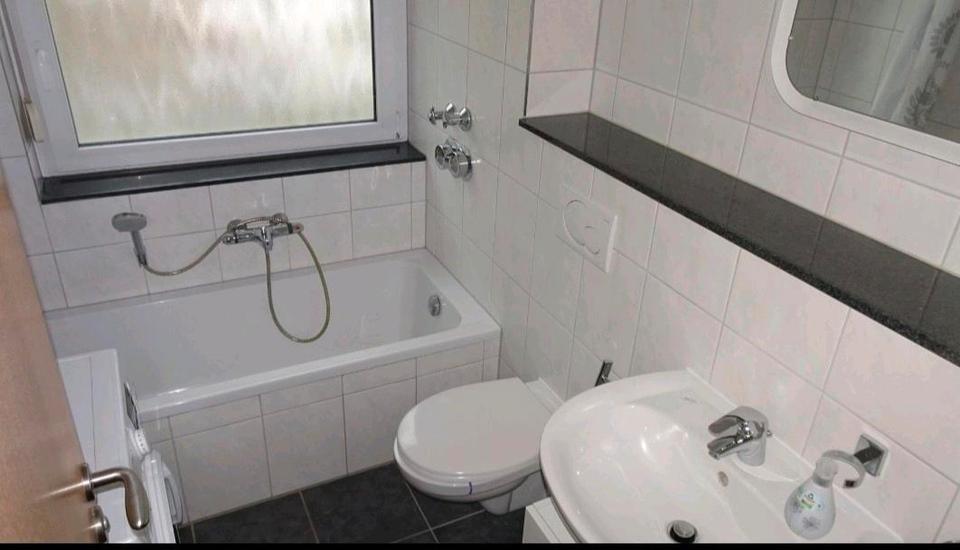 *Neu renovierte* Eigentumswohnung inkl. Einbauküche 3 zimmer