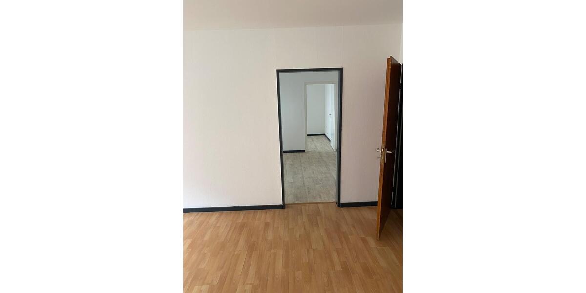 Etagenwohnung Frankenthal (Pfalz) - 3 Zimmer, 60 m&sup2;, 750&euro; | Angebot:26137449