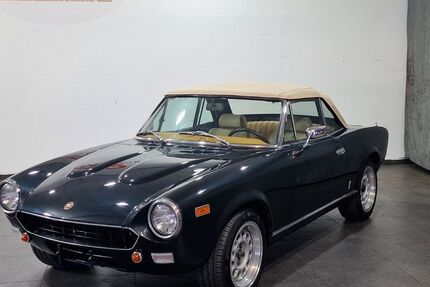 Fiat 124 Spider 27.000 km 14.999 &euro; Mannheim 68199