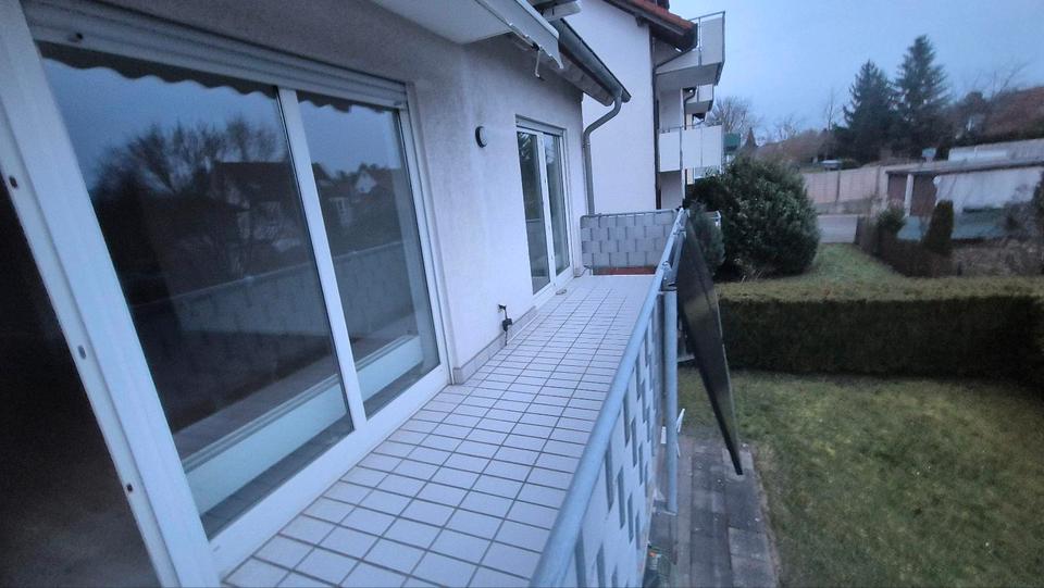 Etagenwohnung Bad Schönborn - 3 Zimmer, 92 m&sup2;, 1.200&euro; | Angebot:25311194