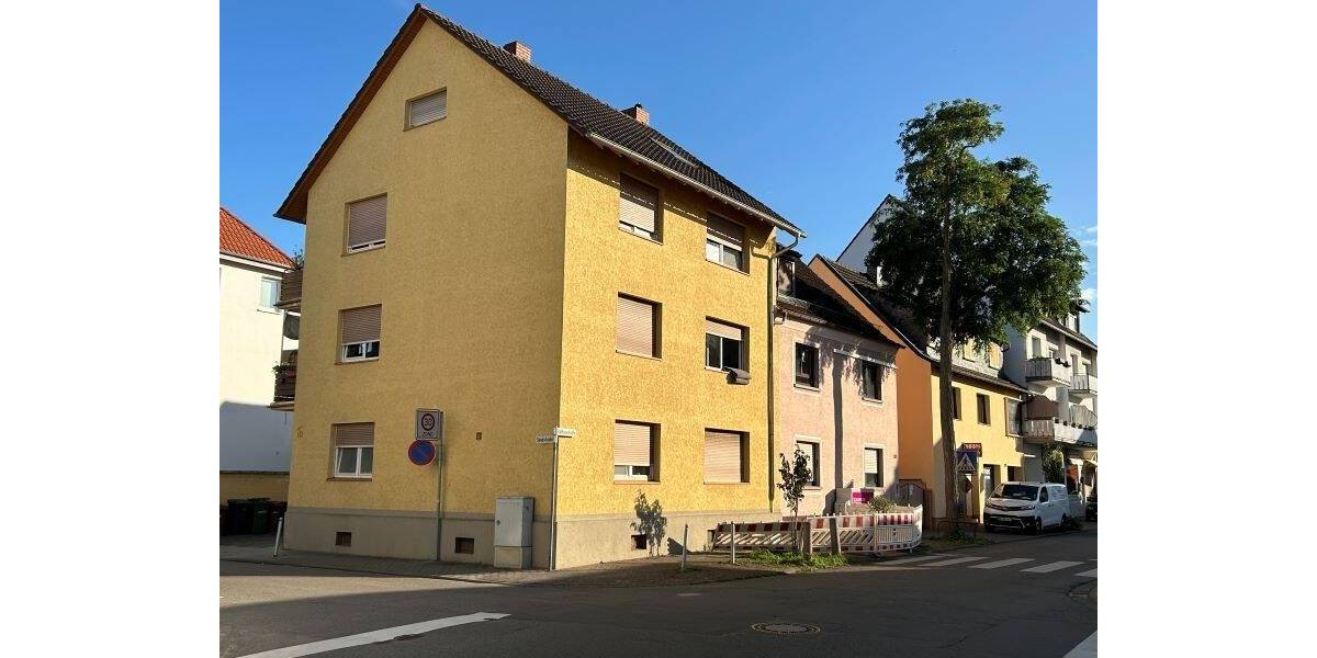 3-Familienhaus in Viernheim sucht erfahrenen Investor 6 zimmer