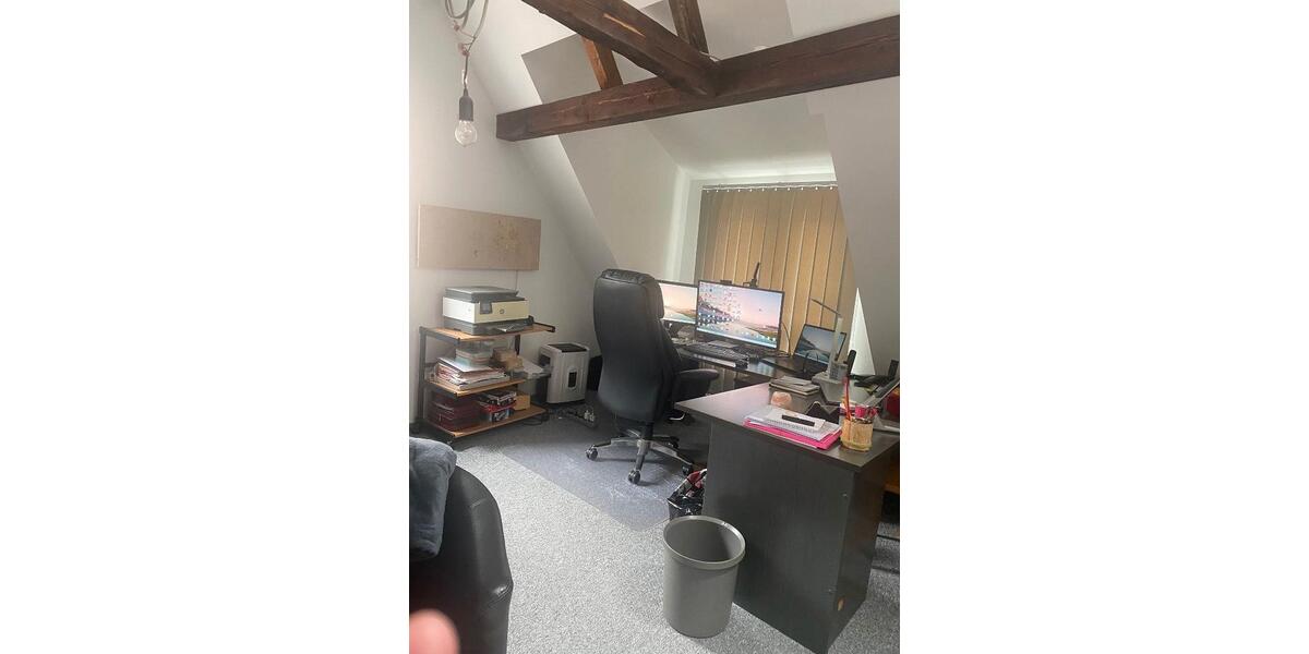 Einfamilienhaus Heppenheim (Bergstraße) - 6 Zimmer, 142 m&sup2;, 280.000&euro; | Angebot:26442308