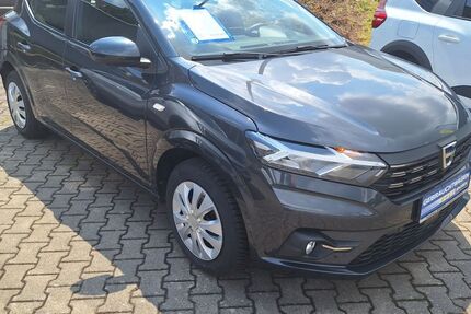 Dacia Sandero 60.000 km 14.750 &euro; Weinheim 69469