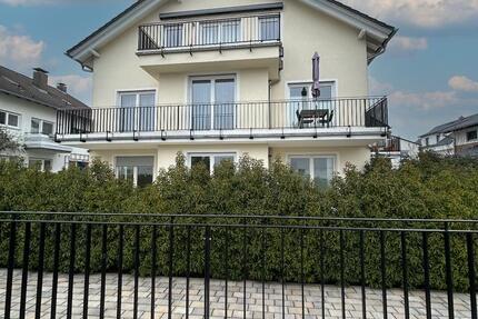 Exklusive 4-Zimmerwohnung mit Garten und Traumküche 4 zimmer