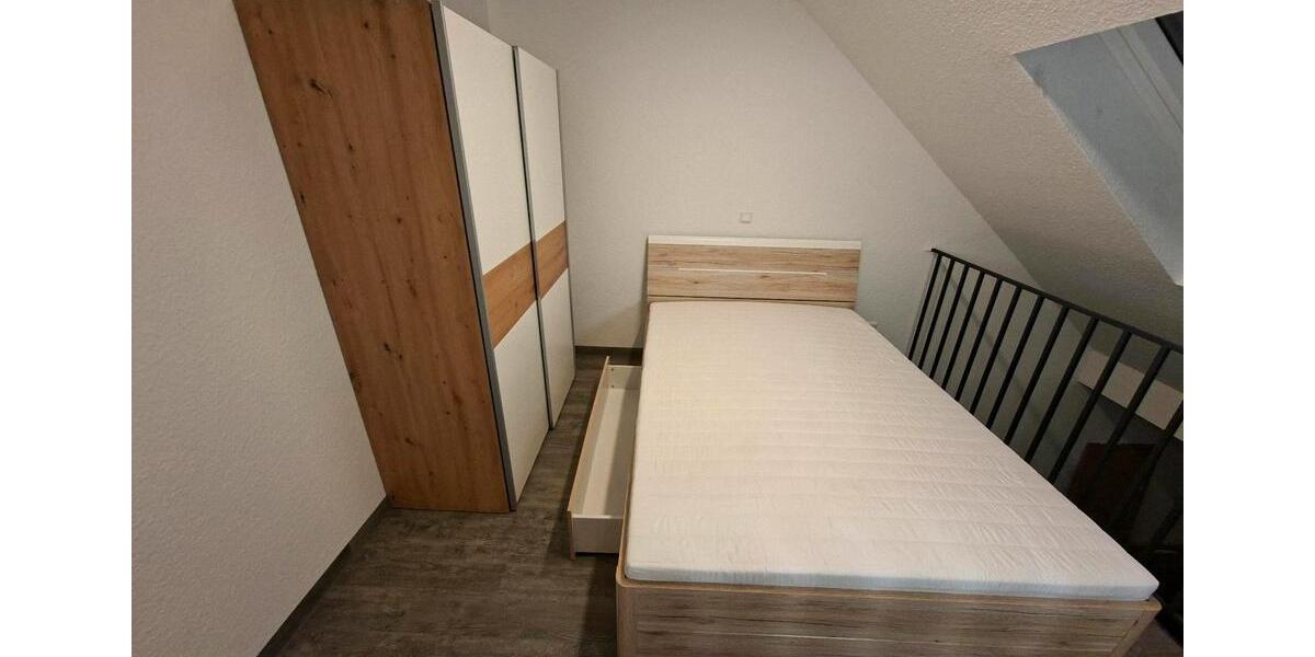 Dachgeschoßwohnung Mannheim Fahrlach - 1 Zimmer, 27 m&sup2;, 675&euro; | Angebot:25404955
