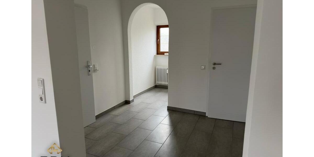 Etagenwohnung Lorsch - 3 Zimmer, 103 m&sup2;, 1.400&euro; | Angebot:25412608