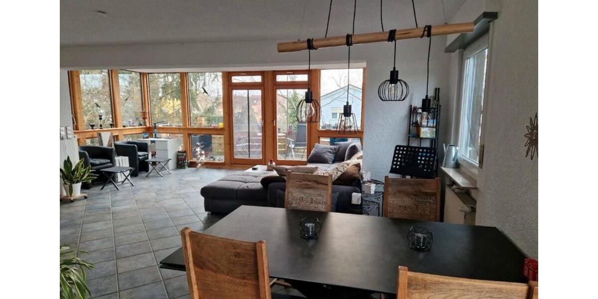 Etagenwohnung Mannheim Gartenstadt - 2 Zimmer, 93 m&sup2;, 1.550&euro; | Angebot:26604040