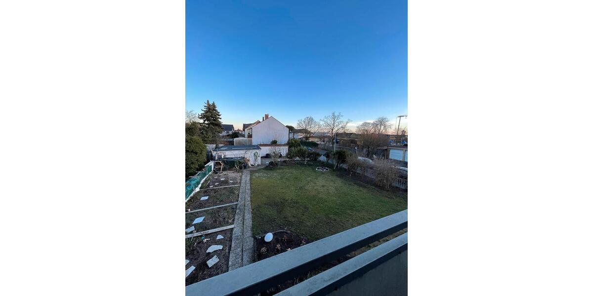 Etagenwohnung Ludwigshafen am Rhein Ludwigshafen-Hemshof - 3 Zimmer, 95 m&sup2;, 1.350&euro; | Angebot:25236357