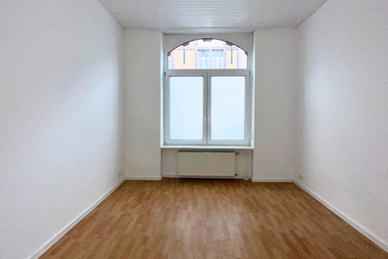 Wohnung zum Mieten in Ludwigshafen am Rhein 450 € 30 m² 1 zimmer