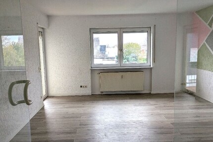 Großzügige Dreizimmerwohnung im 1. OG Philippsburg 3 zimmer