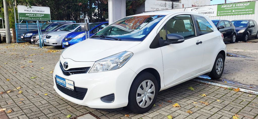 Toyota Yaris 104.900 km 4.690 &euro; Ludwigshafen am Rhein 67059