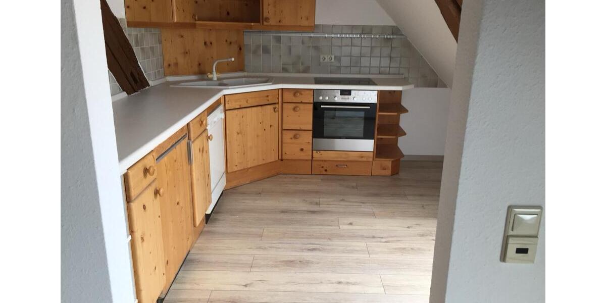 Dachgeschoßwohnung Weinheim - 2 Zimmer, 70 m&sup2;, 249.000&euro; | Angebot:27143503
