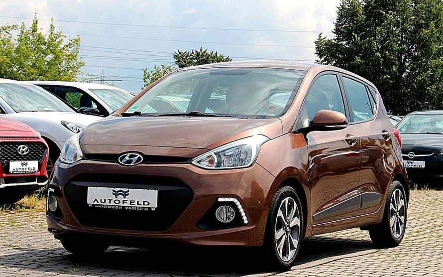 i10