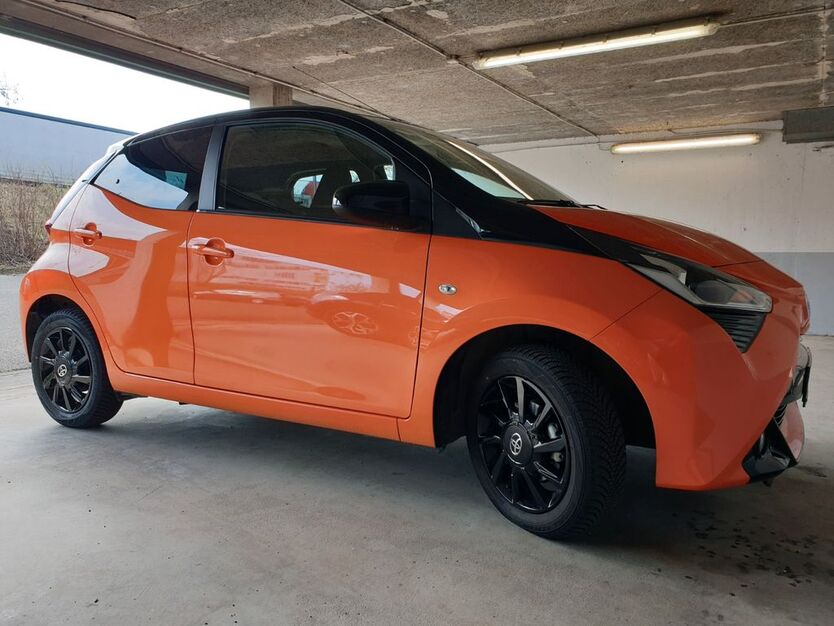 Toyota Aygo (X) 35.500 km 11.850 € Heidelberg 69124