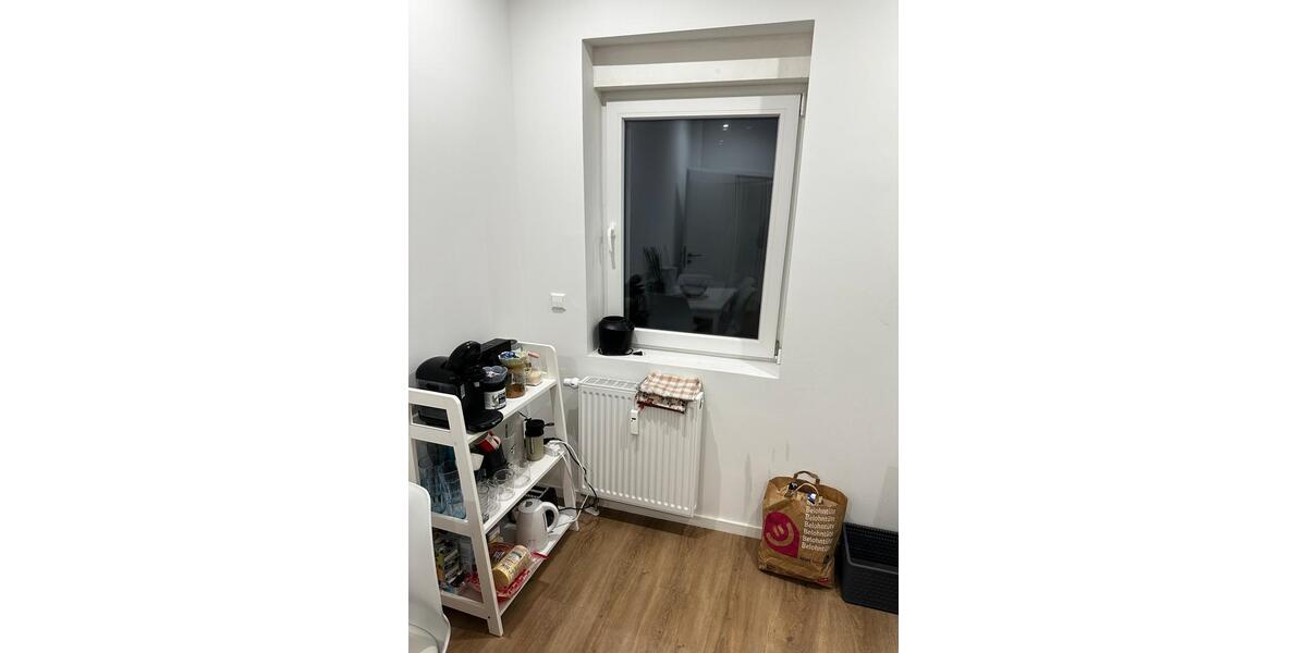 Beste Lage und Moderne WG-Wohnung im Neckarau- Mannheim zimmer
