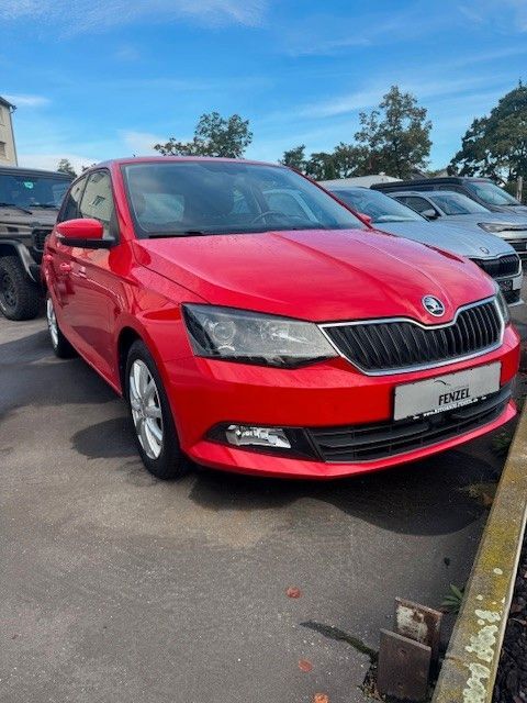 Skoda Fabia 24.900 km 11.990 € Mannheim 68307