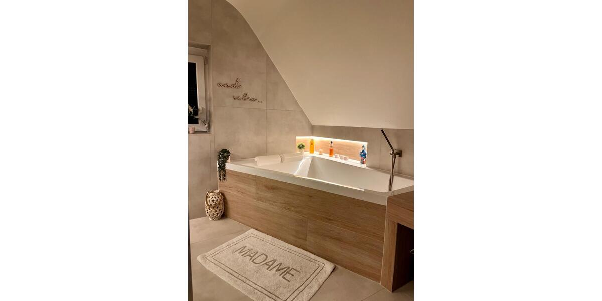 Etagenwohnung Brühl - 4.5 Zimmer, 118 m&sup2;, 470.000&euro; | Angebot:25768094