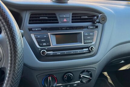 Hyundai i20 57.000 km 9.300 &euro; Oftersheim 68723