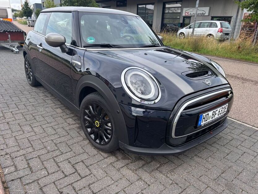 Cooper SE