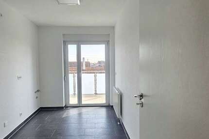 Wohnung Ludwigshafen am Rhein Ludwigshafen-Oggersheim - 3 Zimmer, 80 m&sup2;, 900&euro; | Angebot:26356054