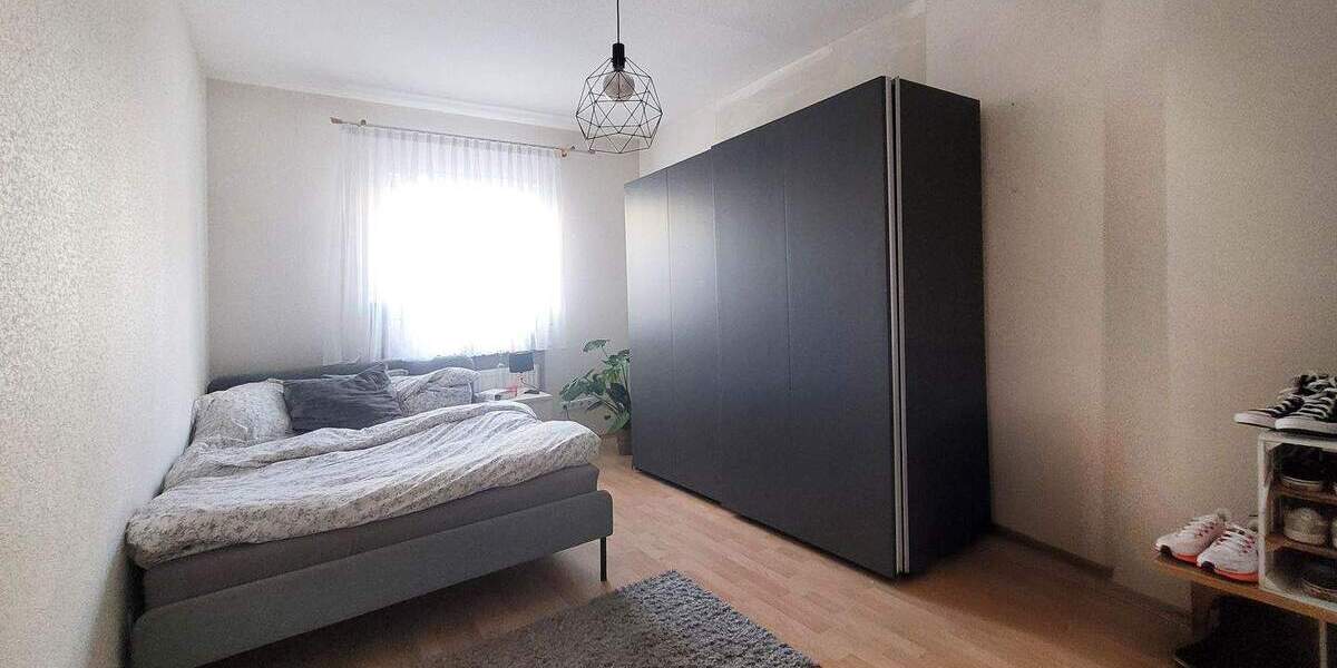 Etagenwohnung Bammental - 4 Zimmer, 86 m&sup2;, 210.000&euro; | Angebot:25668549