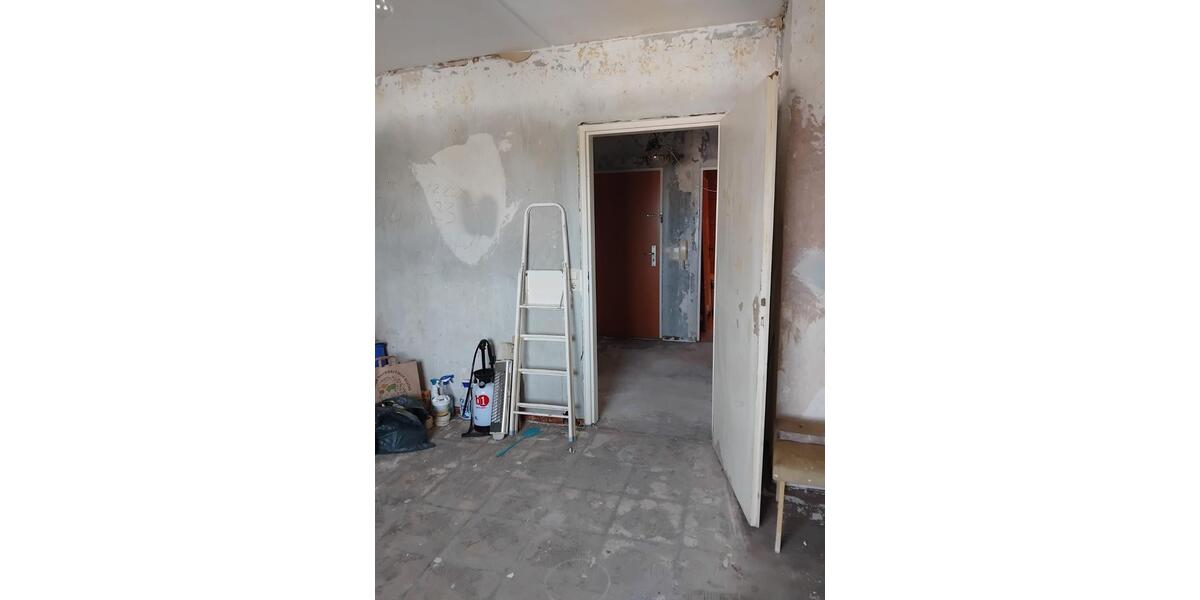 Dachgeschoßwohnung Ludwigshafen am Rhein Edigheim - 2.5 Zimmer, 63 m&sup2;, 88.500&euro; | Angebot:24803184