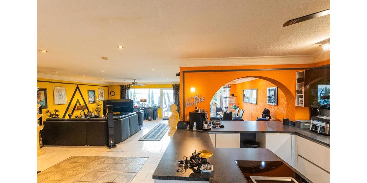 Einfamilienhaus Mannheim Käfertal - 6 Zimmer, 251 m&sup2;, 699.000&euro; | Angebot:27077901