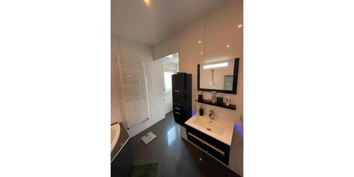 Reihenhaus Walldorf - 7 Zimmer, 170 m&sup2;, 760.000&euro; | Angebot:26870743
