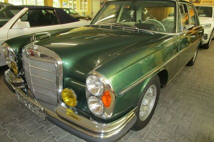 Mercedes 280