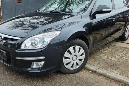 Hyundai i30 177.000 km 5.399 &euro; Speyer 67346