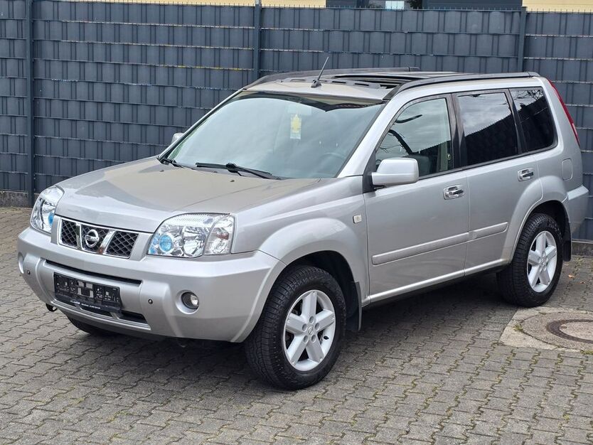 Nissan X-Trail 70.000 km 10.799 € Mannheim 68199