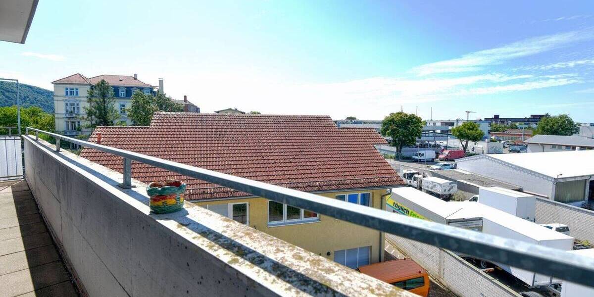 3-4 ZKB mit 2 Balkonen in verkehrsgünstiger Lage | inkl Stellplatz 4 zimmer