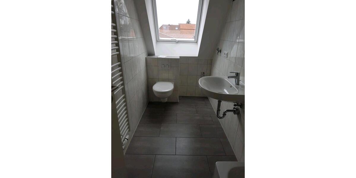 Dachgeschoßwohnung Schriesheim - 4 Zimmer, 86 m&sup2;, 1.100&euro; | Angebot:26286468