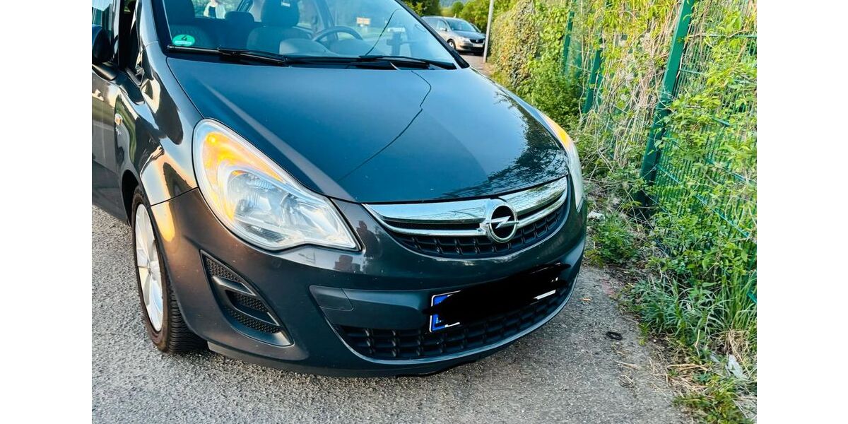 Opel Corsa 199.000 km 3.200 &euro; Neu edingen 68535