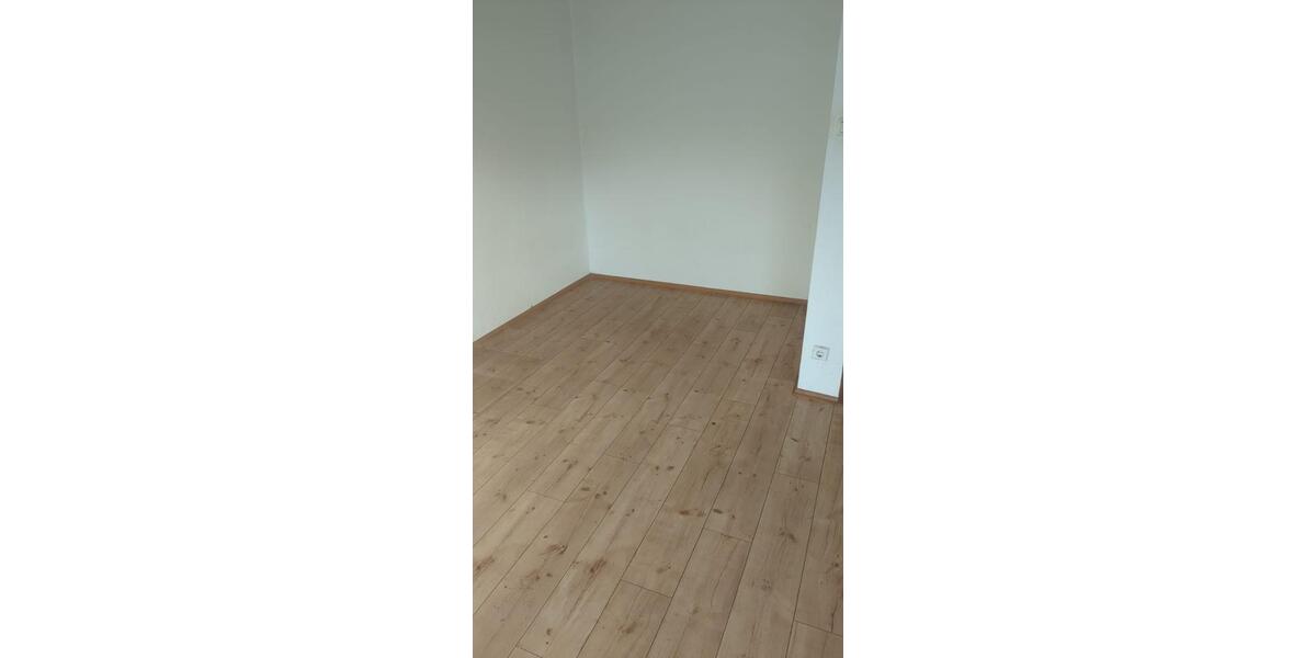 Erdgeschoßwohnung Mannheim Herzogenried - 2 Zimmer, 65 m&sup2;, 1.100&euro; | Angebot:26060015