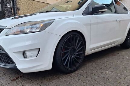 Ford Focus 233.069 km 2.200 &euro; Neunkirchen 74867