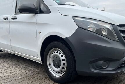 Mercedes-Benz Vito 103.335 km 11.899 &euro; mannheim 68219