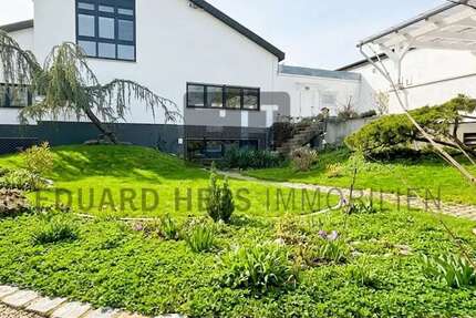 Haus Brühl - 9.5 Zimmer, 326 m&sup2;, 849.000&euro; | Angebot:26701997