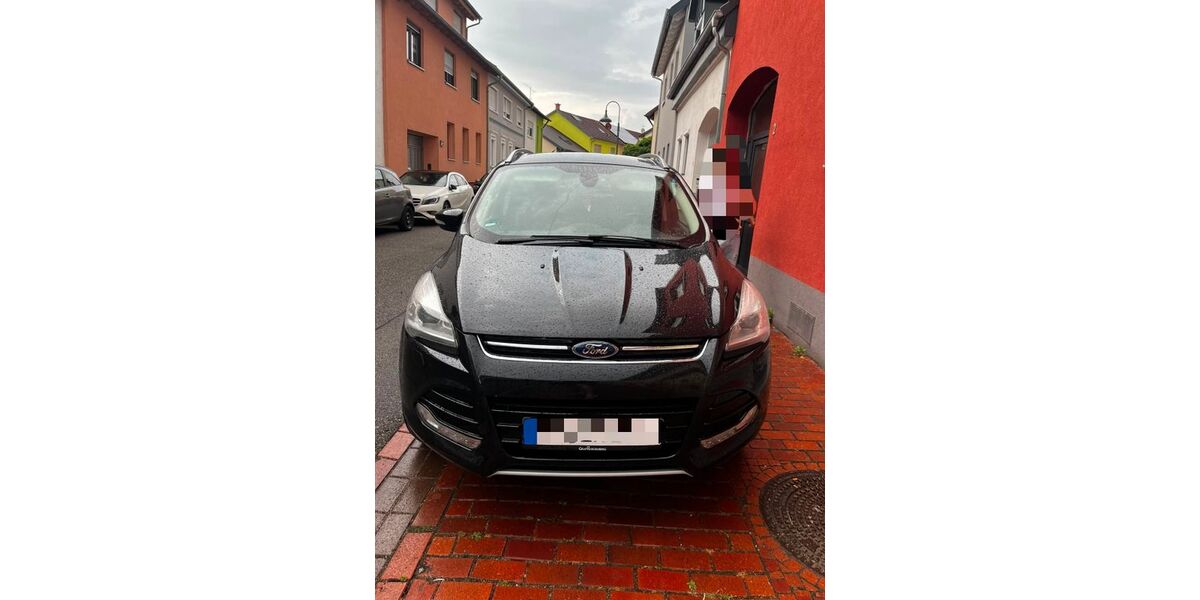 Ford Kuga 137.000 km 10.990 &euro; Philippsburg 76661
