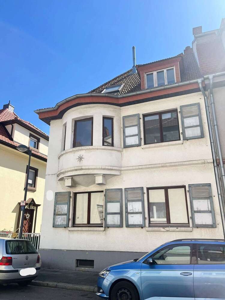 Haus zum Kaufen in Ludwigshafen am Rhein 385.000 € 129 m²