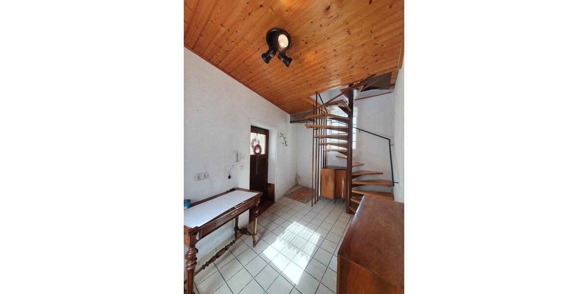 Einfamilienhaus Ludwigshafen am Rhein Rheingönheim - 8 Zimmer, 207 m&sup2;, 489.000&euro; | Angebot:26426861
