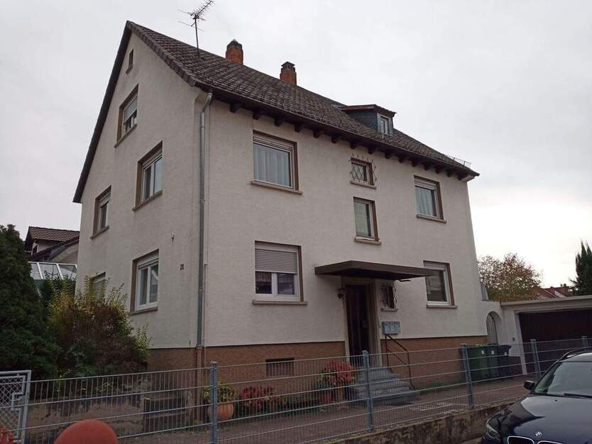 Sehr gut gepflegtes Dreifamilienhaus!