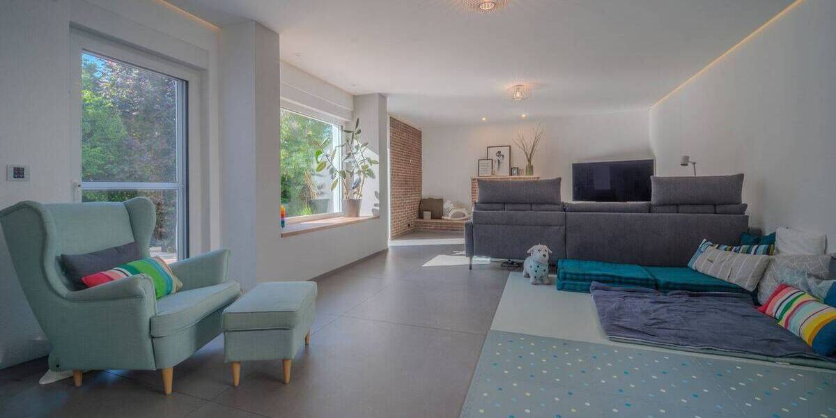 Einfamilienhaus Mannheim / Neuostheim/Neuhermsheim Neuhermsheim - 7 Zimmer, 264 m&sup2;, 1.090.000&euro; | Angebot:26891675