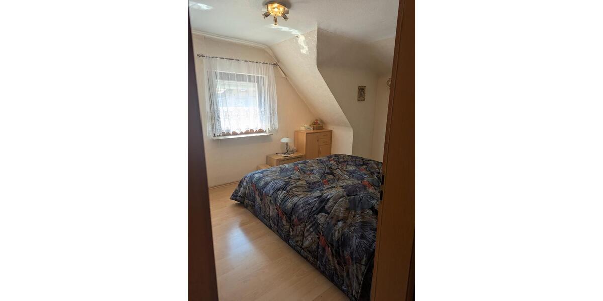 Dachgeschoßwohnung Neckargemünd - 3 Zimmer, 65 m&sup2;, 260.000&euro; | Angebot:26919952
