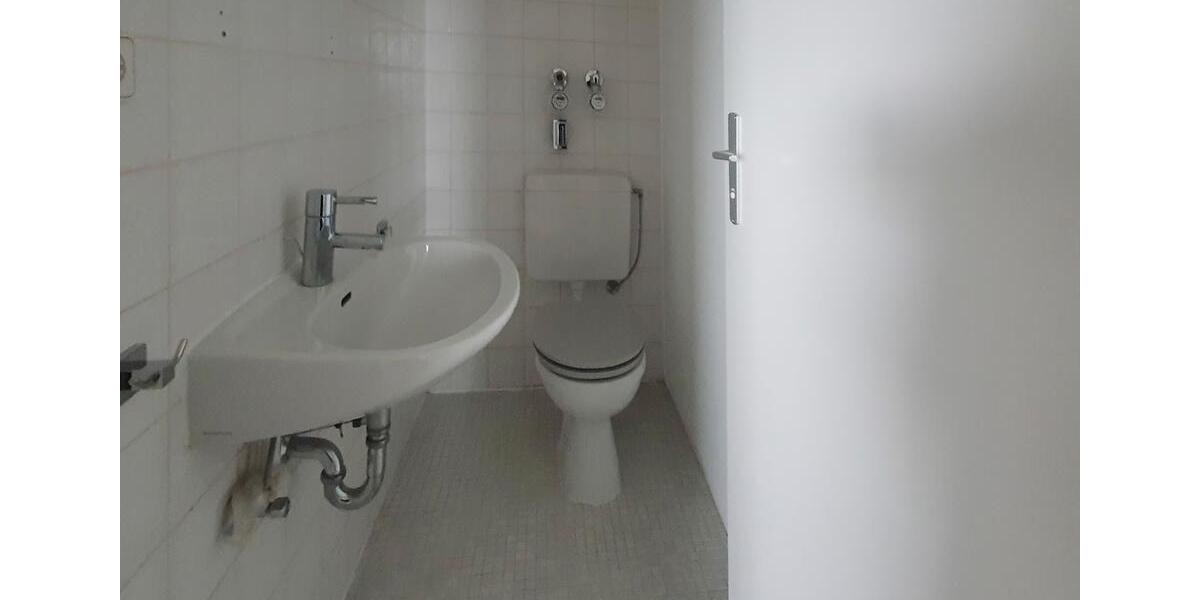 Etagenwohnung Mannheim Neckarstadt-Ost - 3 Zimmer, 72 m&sup2;, 850&euro; | Angebot:26489772